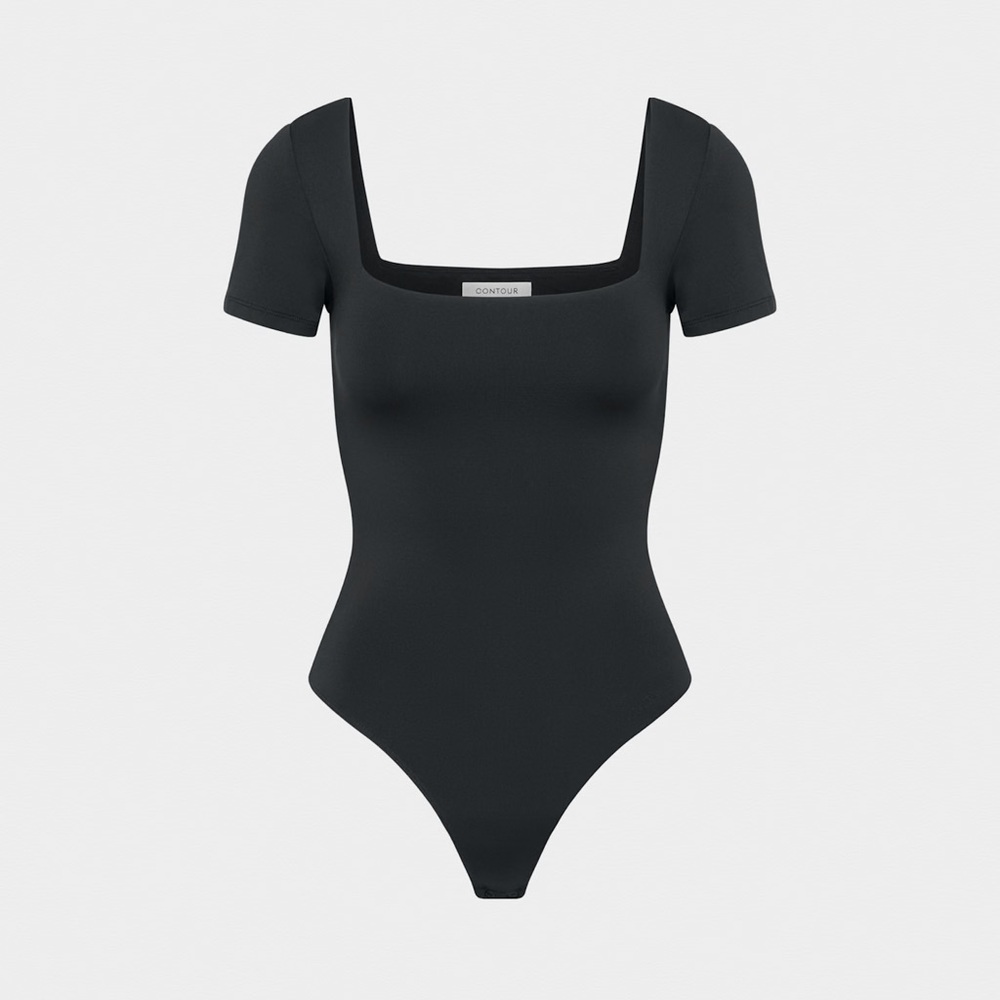 Aritzia Babaton Contour Squareneck Shortsleeve Bodysuit XS